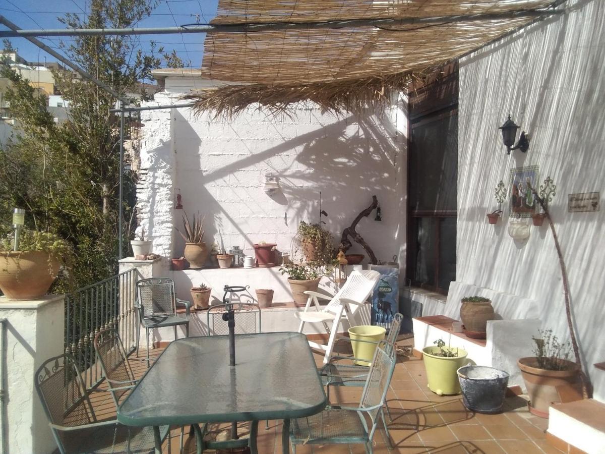 La Flecha Hostel Abrucena Exteriér fotografie