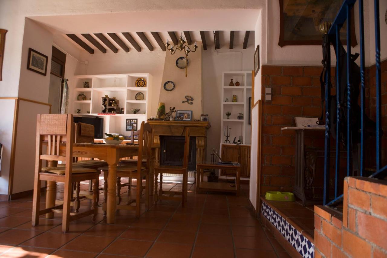 La Flecha Hostel Abrucena Exteriér fotografie